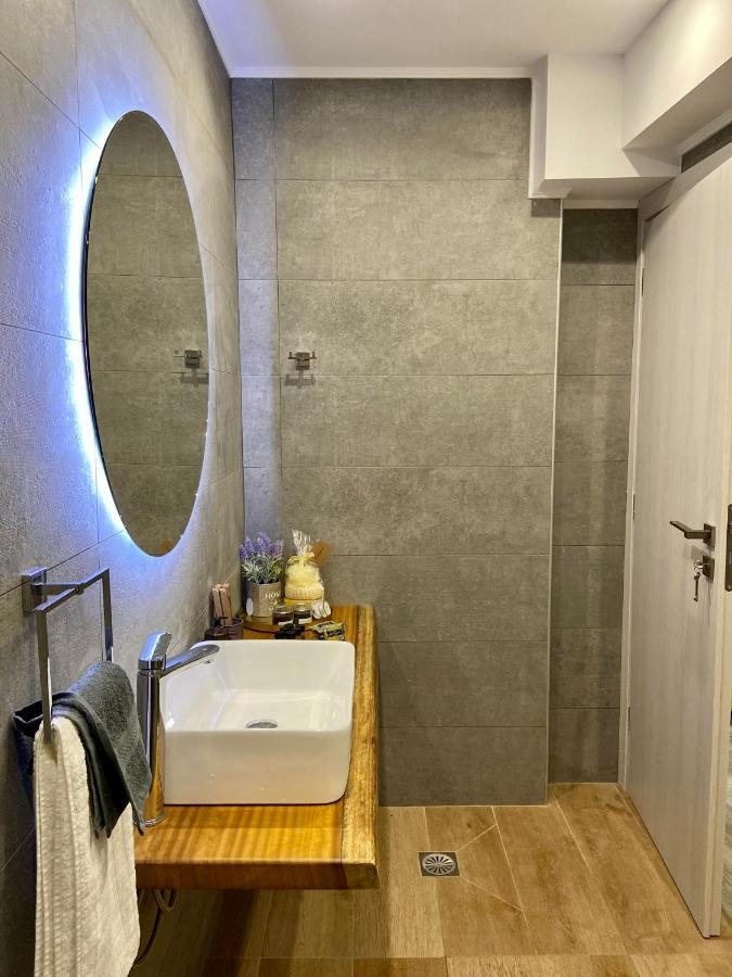 Akrivi'S House In Kalamata Extérieur photo