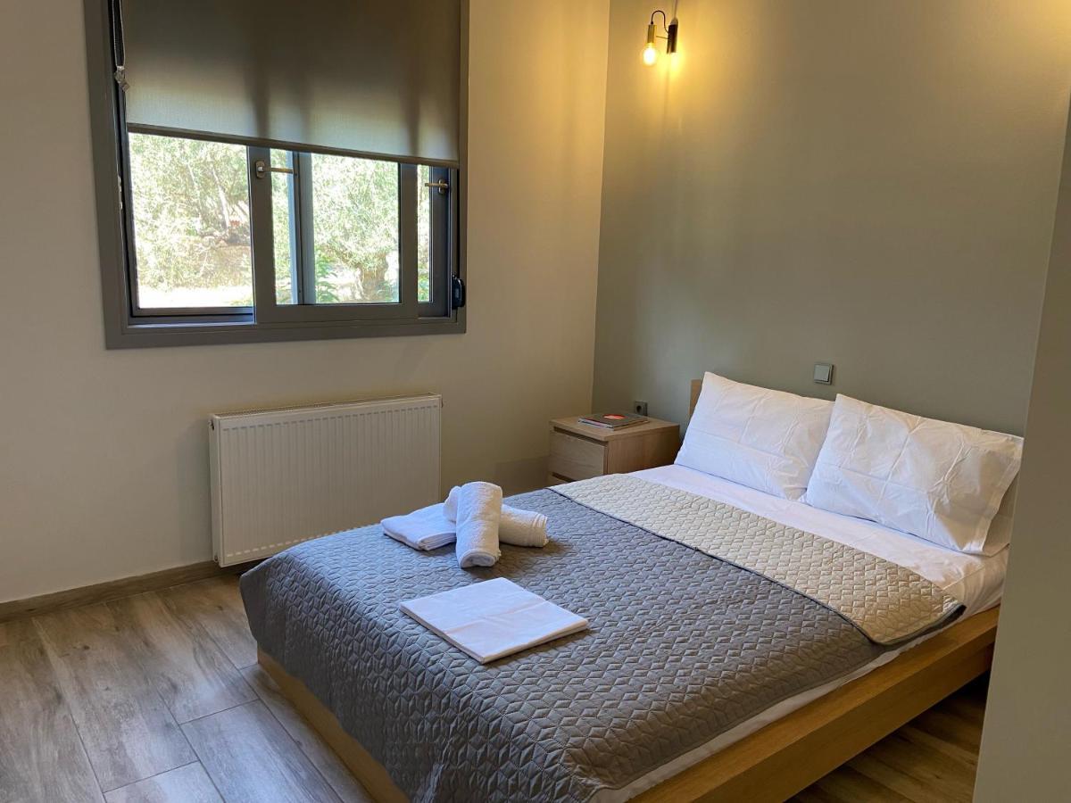 Akrivi'S House In Kalamata Extérieur photo